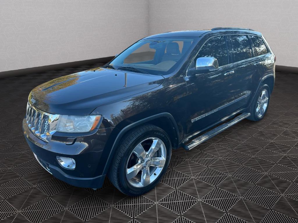 2013 Jeep Grand Cherokee Overland Summit's photo