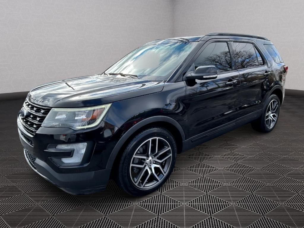 2016 Ford Explorer Sport's photo