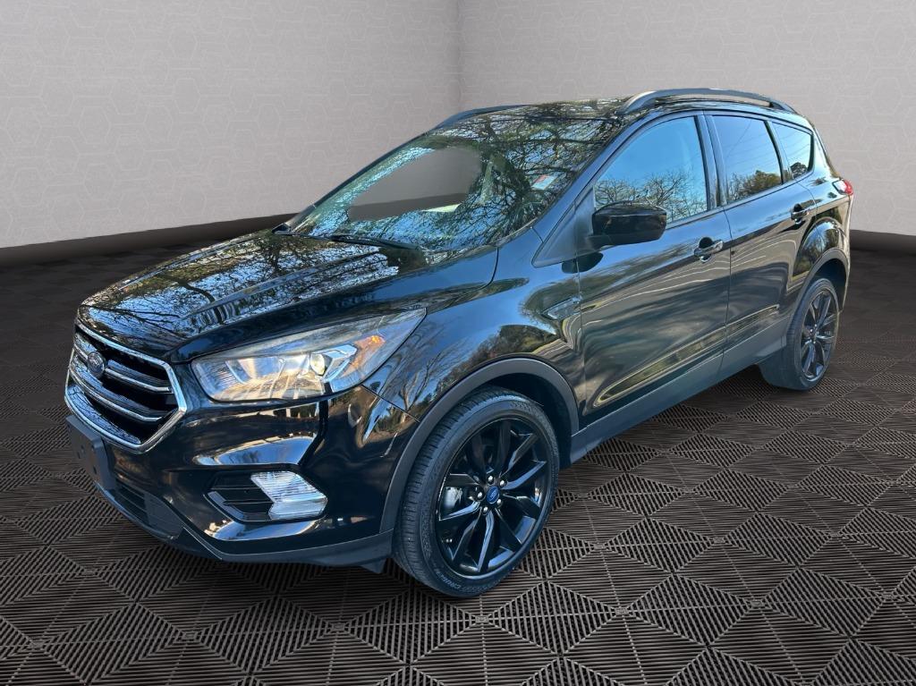 2019 Ford Escape SE's photo