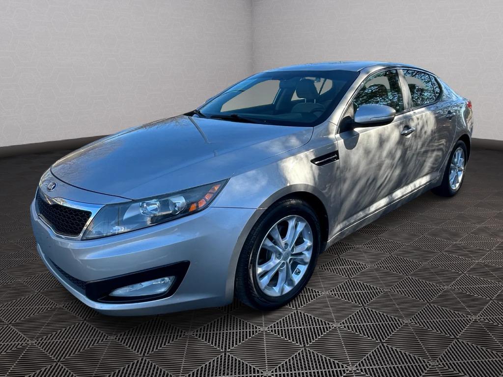 2013 Kia Optima LX's photo