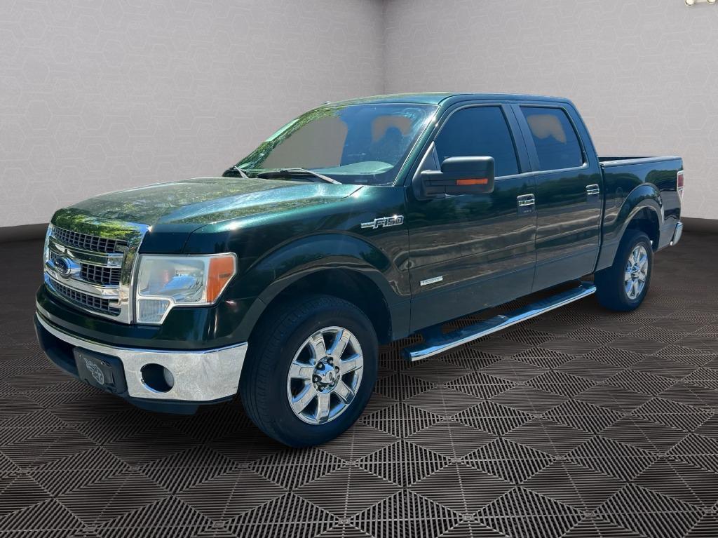 2013 Ford F-150 XLT SuperCrew 145-in's photo