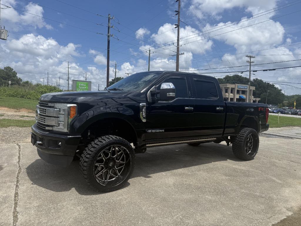 2017 Ford F-250 Platinum 4x4 Crew Cab 8' Box's photo