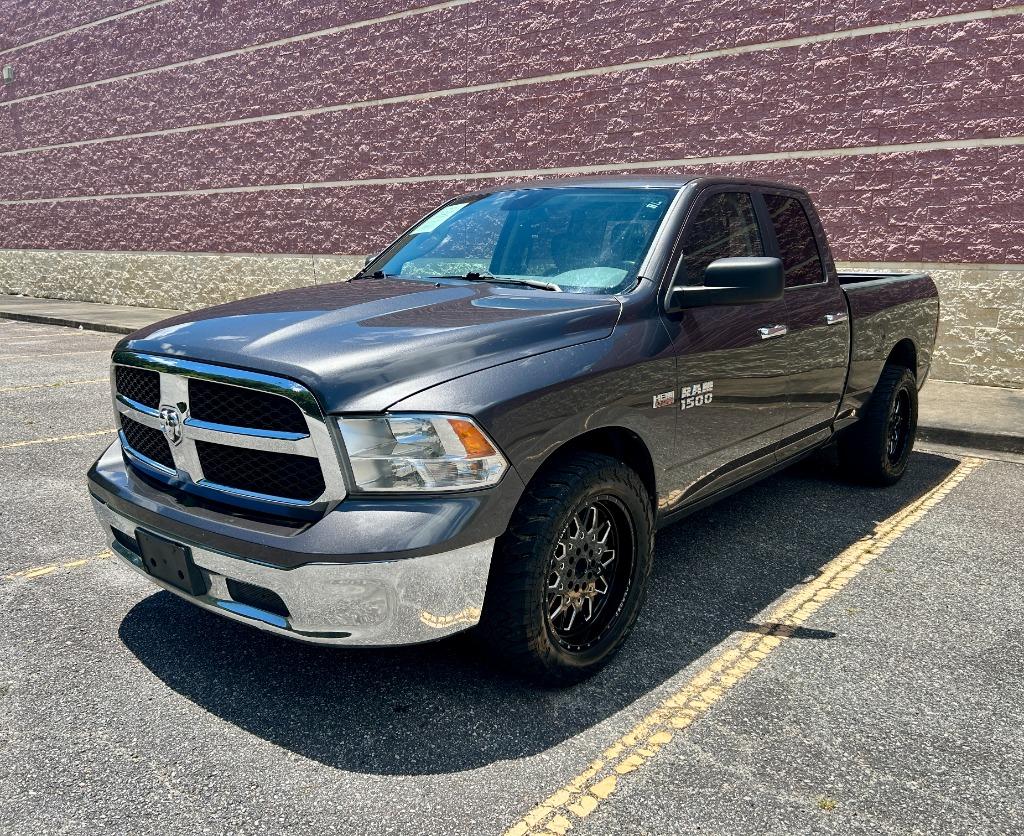 2017 RAM 1500 SLT Quad Cab 6'4's photo