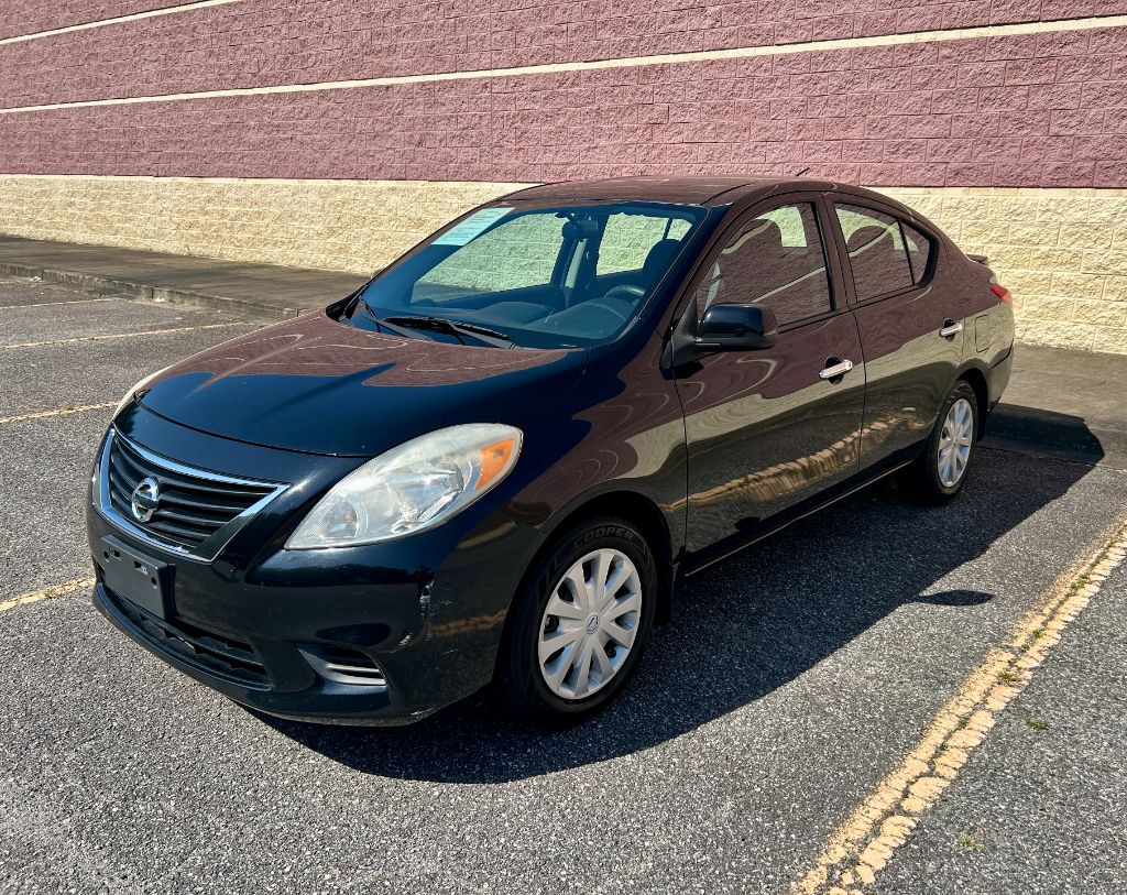 2013 Nissan Versa Sedan