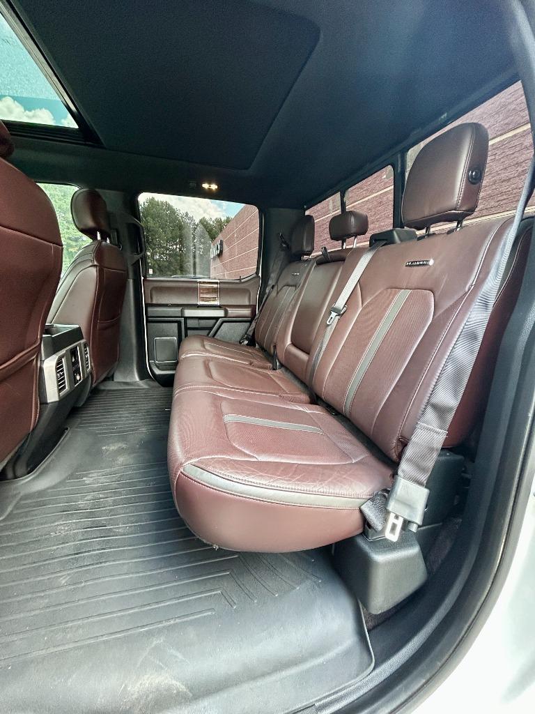 2016 Ford F-150 Platinum - Photo 9